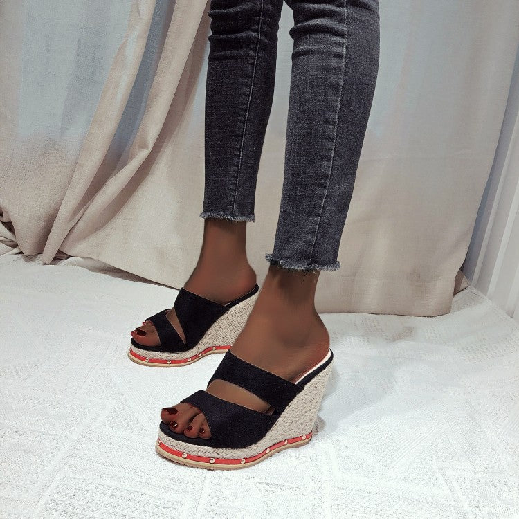Sandalias Ortopédicos Clásicos con Estilo Atemporal