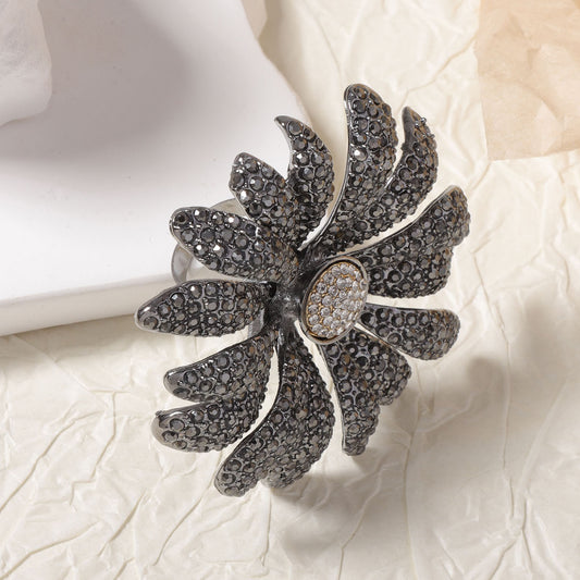 Anillo romántico para momentos especiales