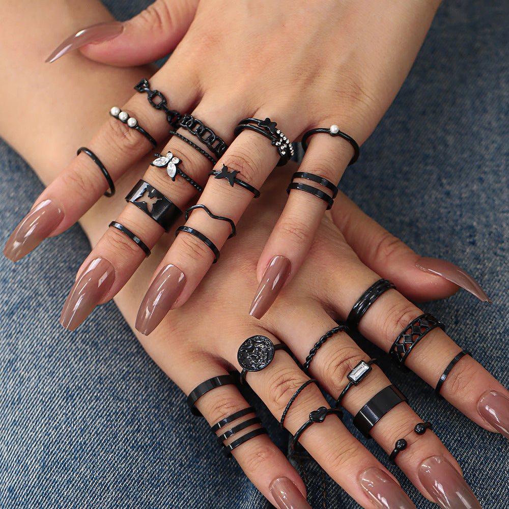 Perla Anillo clásico con encanto atemporal