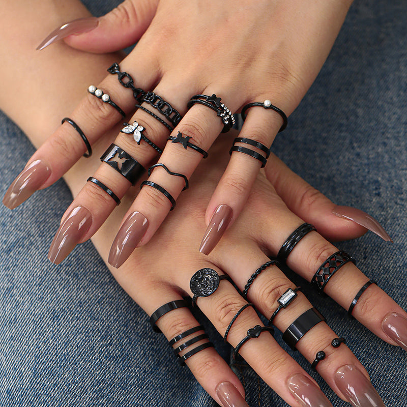 Perla Anillo clásico con encanto atemporal