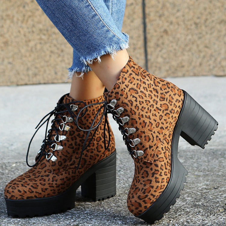 Botas Ortopédicos de Inspiración Vintage