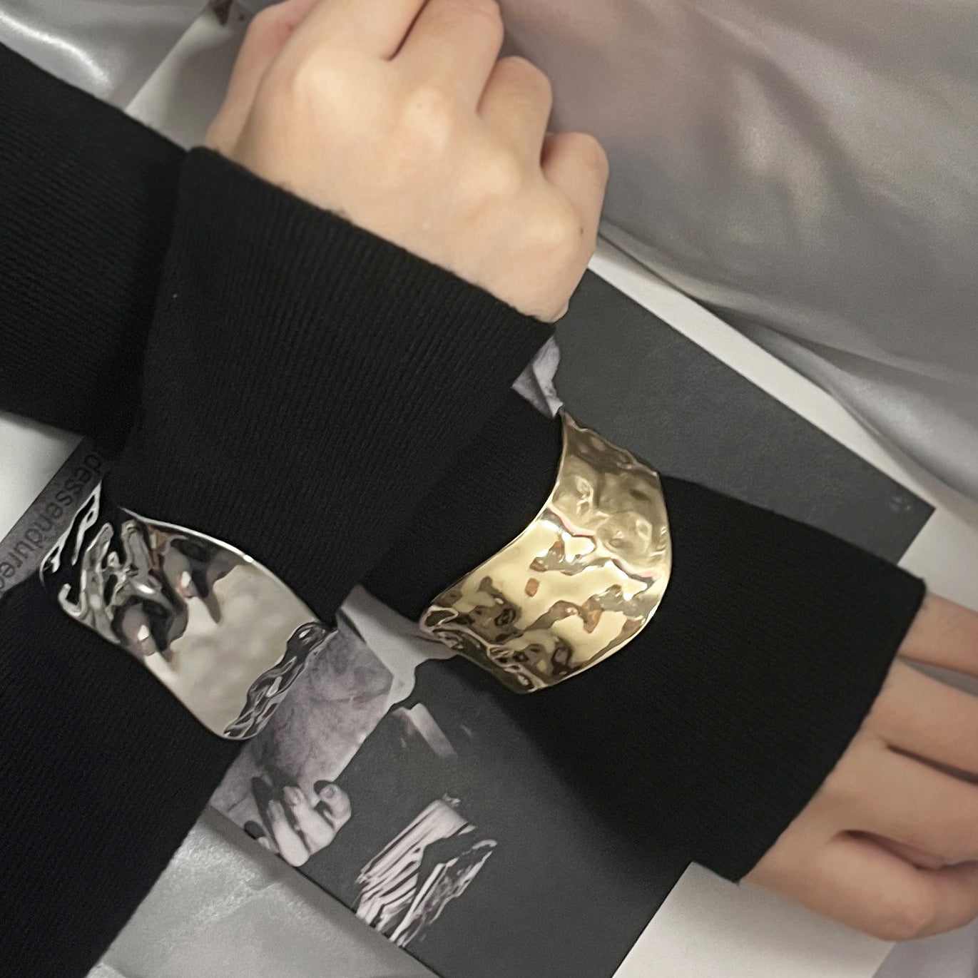 Pulsera clásico con encanto atemporal