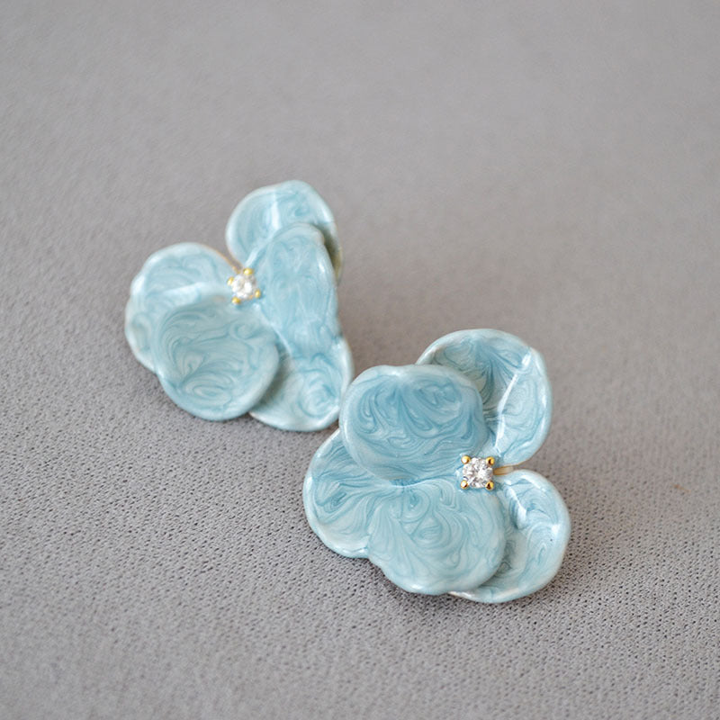 Pendiente clásico con encanto atemporal