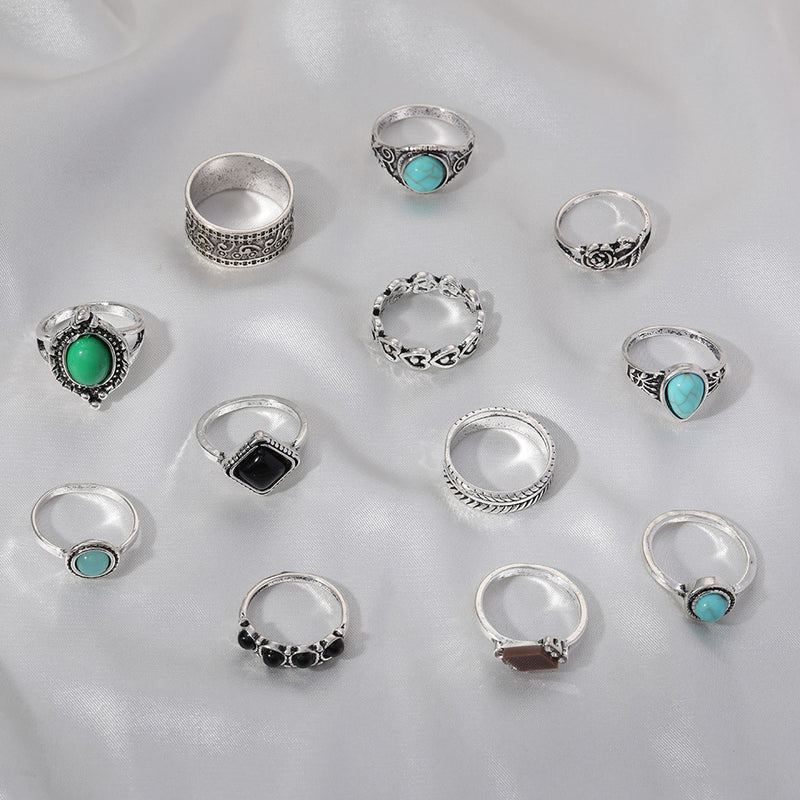 Anillo clásico con encanto atemporal