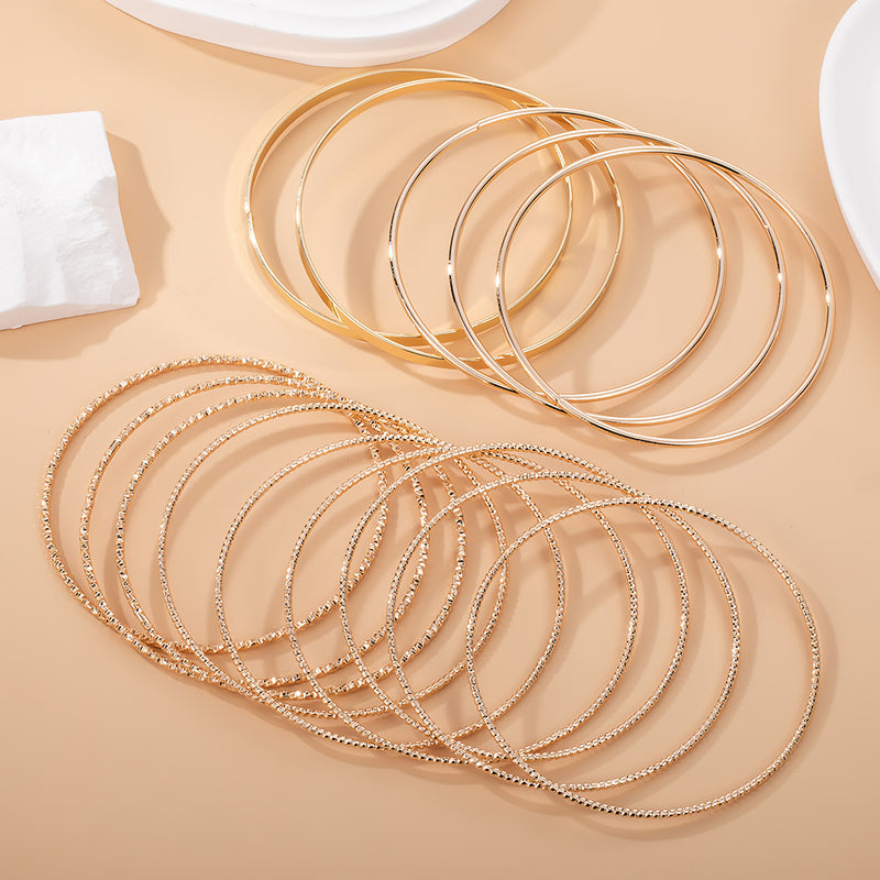 Oro Pulsera hermoso con estilo único