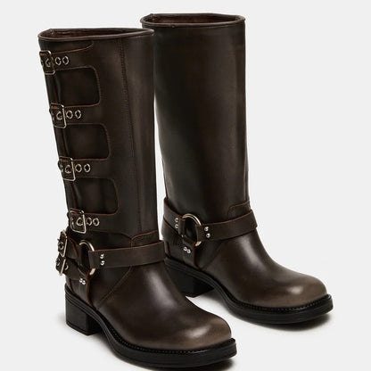 Botas ortopédicas elegantes para un look moderno