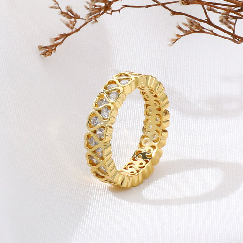 Oro Anillo hermoso con estilo único