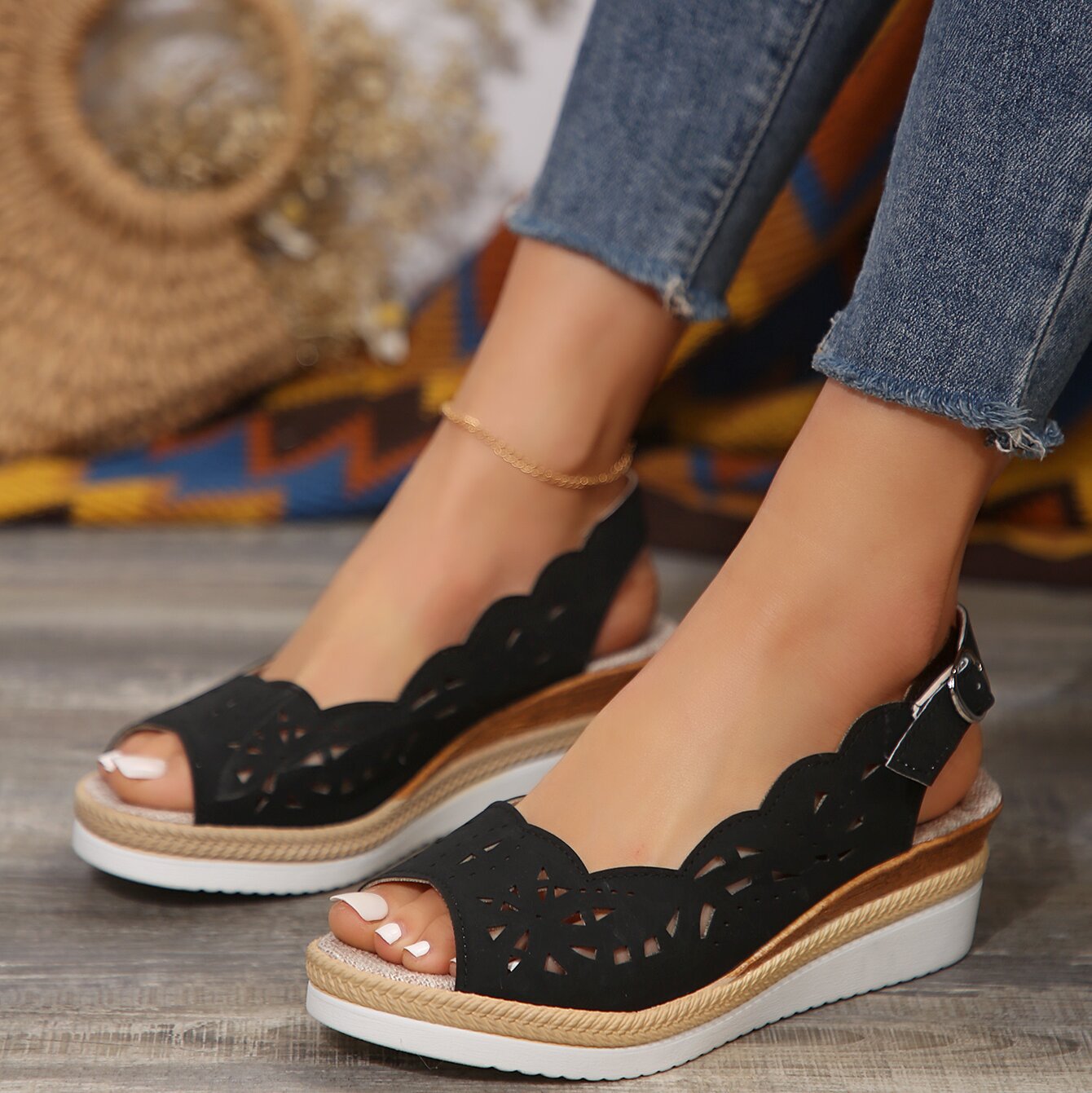 Sandalias Ortopédicos Clásicos con Estilo Atemporal