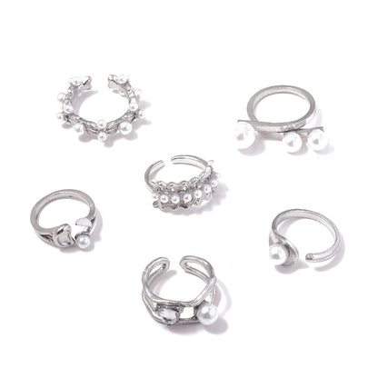 Perla Anillo clásico con encanto atemporal