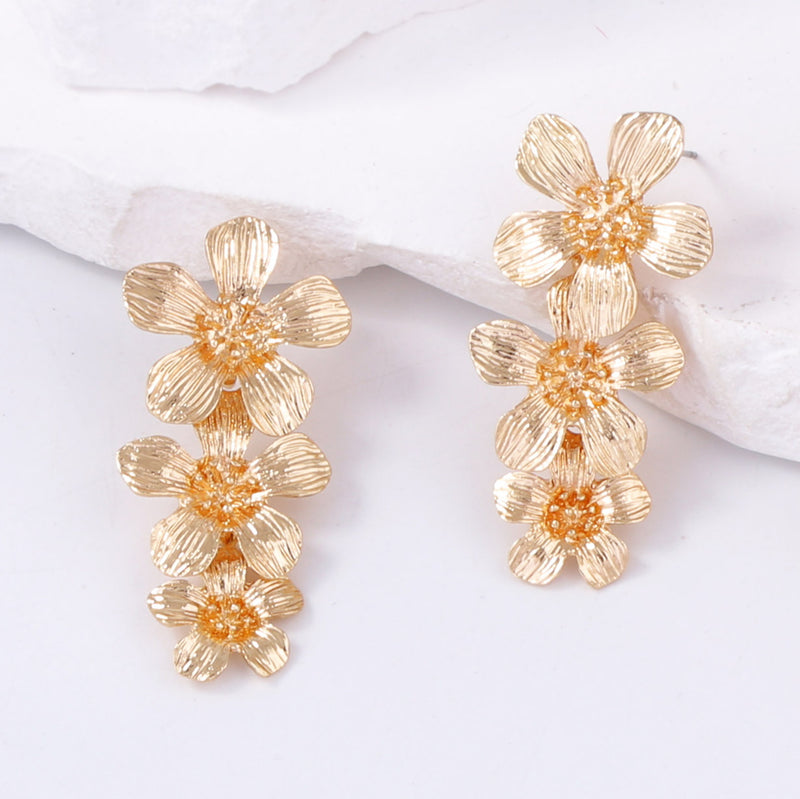 Pendiente artesanal delicado