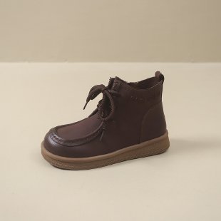 Botas Ortopédicos de Inspiración Vintage