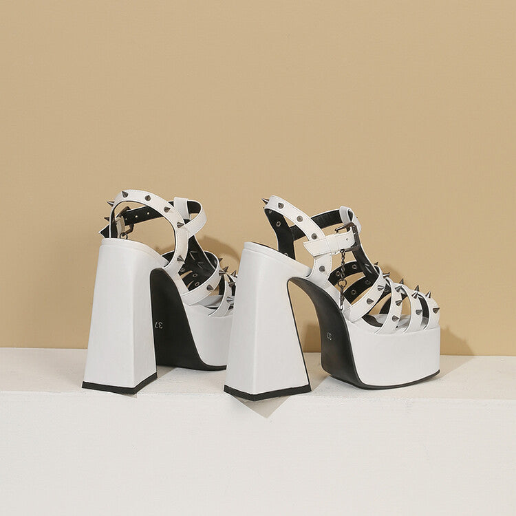 Sandalias Ortopédicos Clásicos con Estilo Atemporal