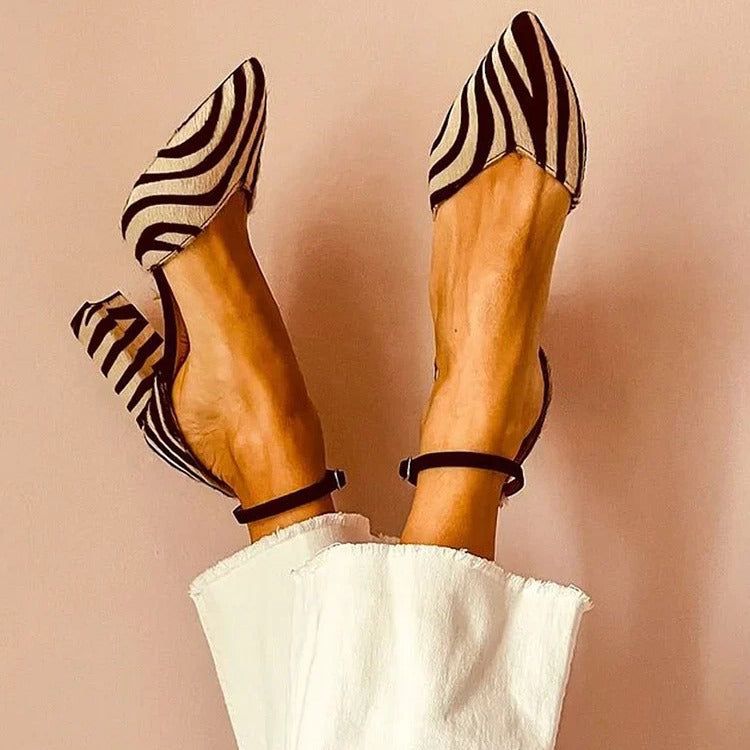 Zapatos Ortopédicos Clásicos con Estilo Atemporal