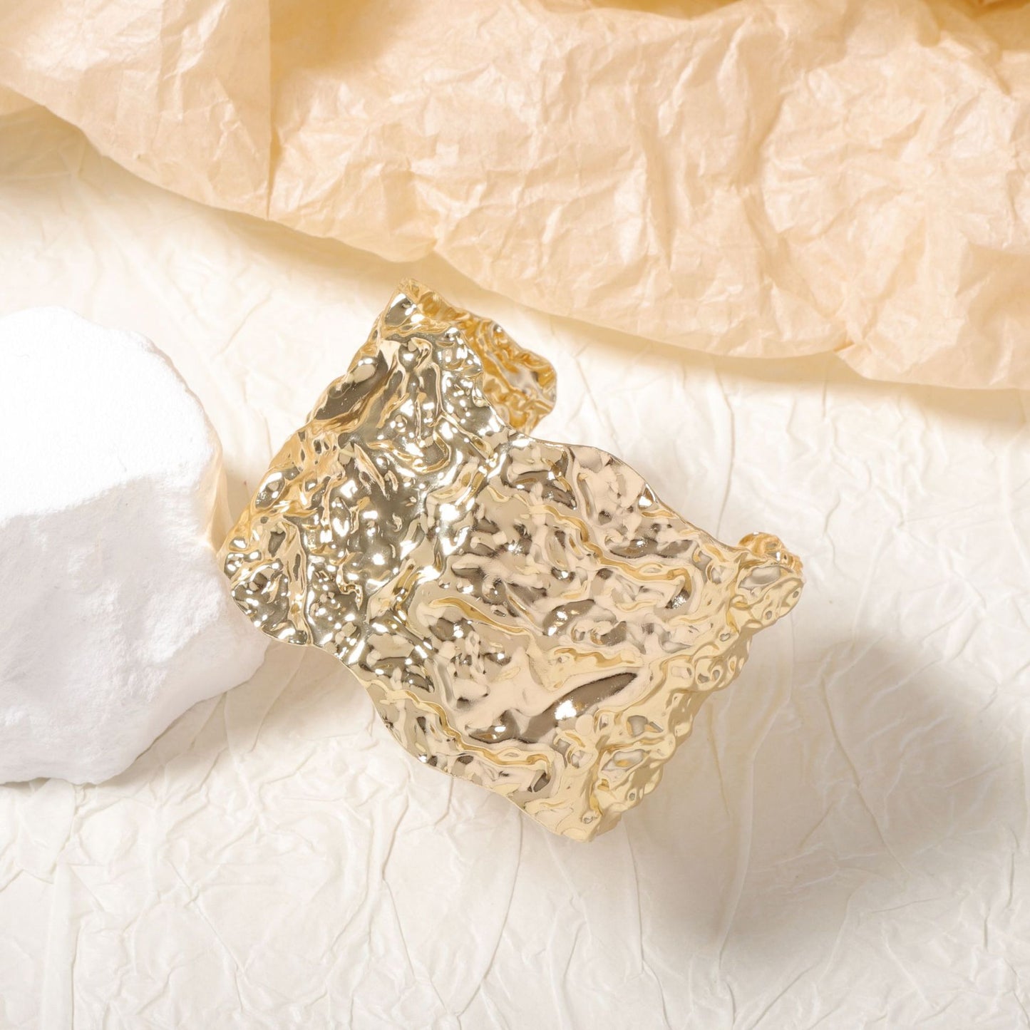 Pulsera clásico con encanto atemporal