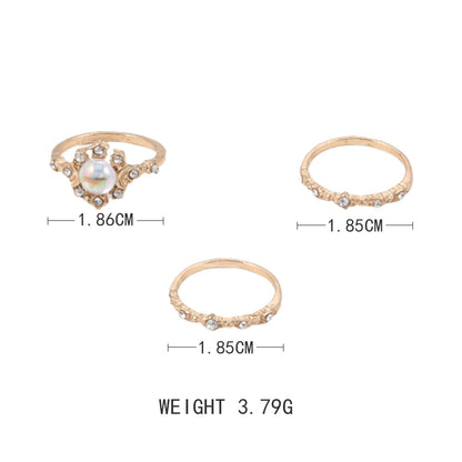 Oro Anillo clásico con encanto atemporal