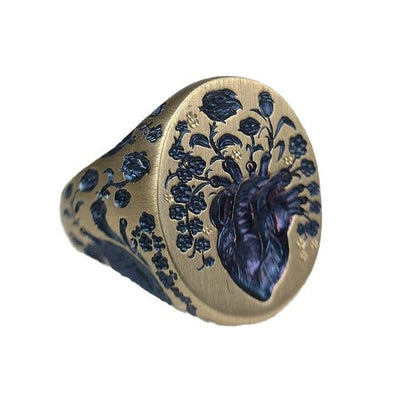 Anillo hermoso con estilo único