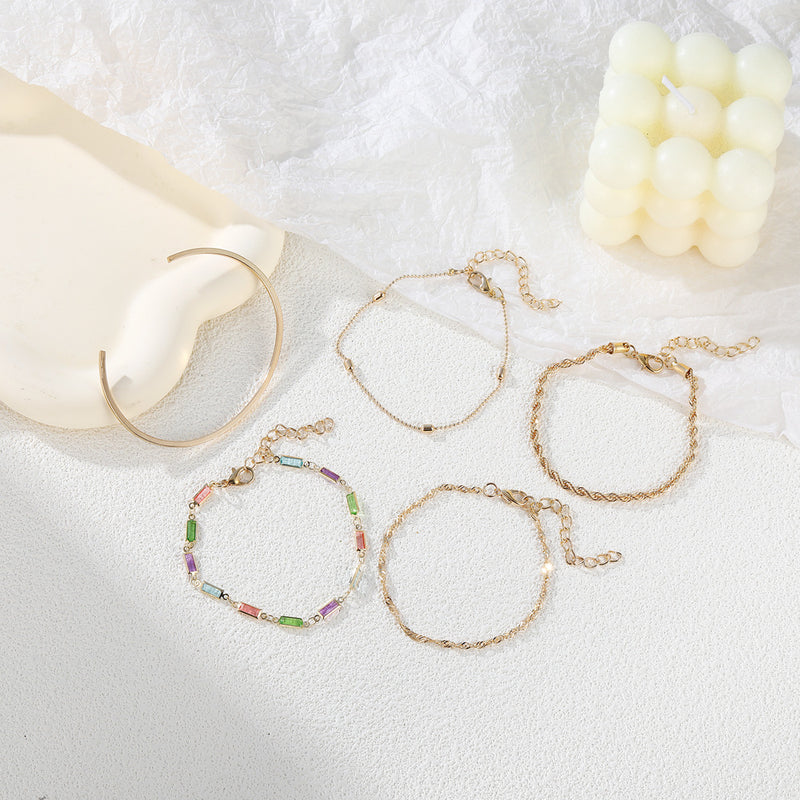 Pulsera clásico con encanto atemporal