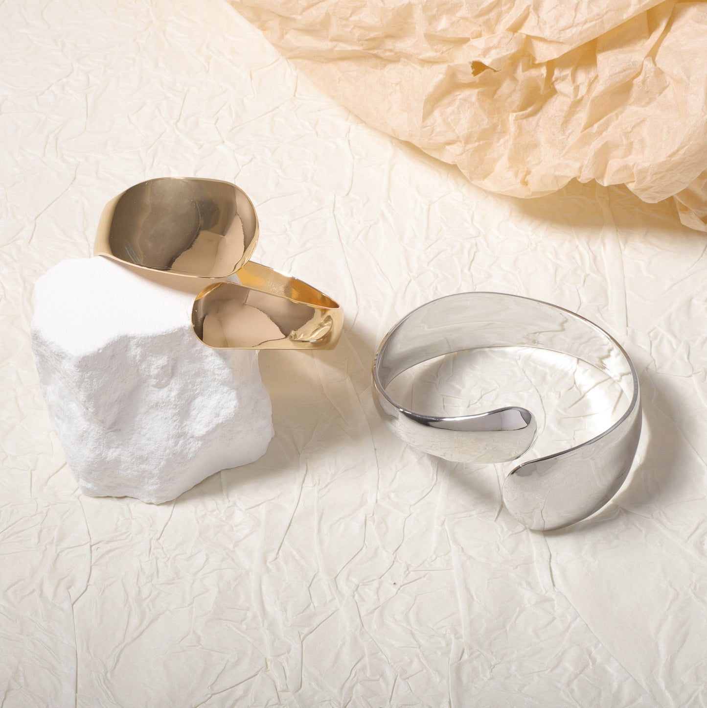 Pulsera hermoso con estilo único