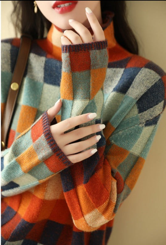 CM | Elegante jersey de cuello alto estampado