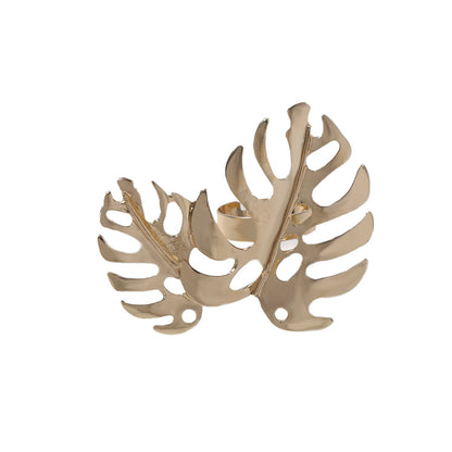 Anillo clásico con encanto atemporal