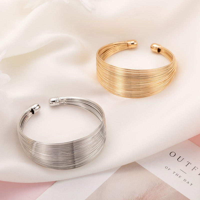 Pulsera clásico con encanto atemporal