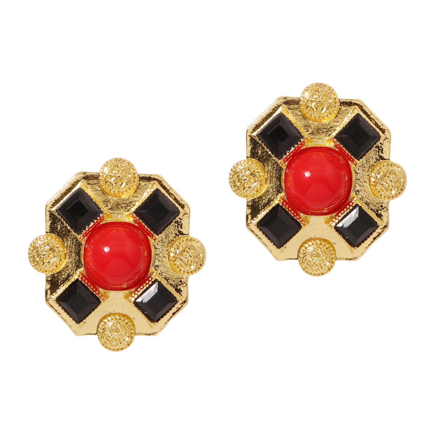 Pendiente clásico con encanto atemporal