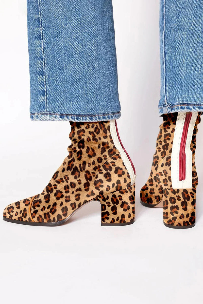 Botas ortopédicas elegantes para un look moderno