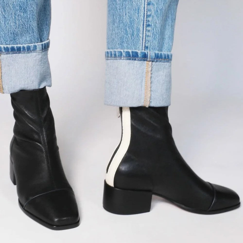 Botas Ortopédicos de Inspiración Vintage