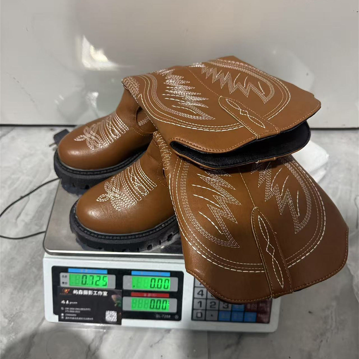 Botas Ortopédicos Bellamente Diseñados