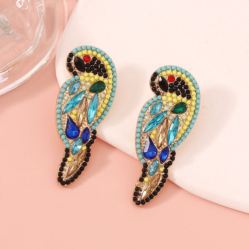 Pendiente clásico con encanto atemporal