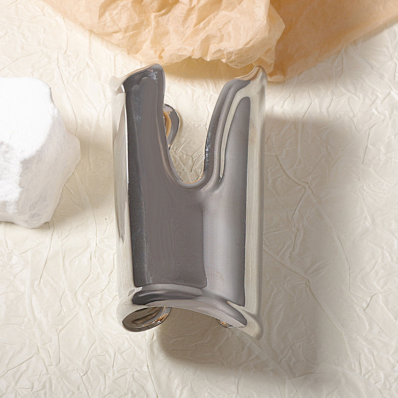 Pulsera clásico con encanto atemporal