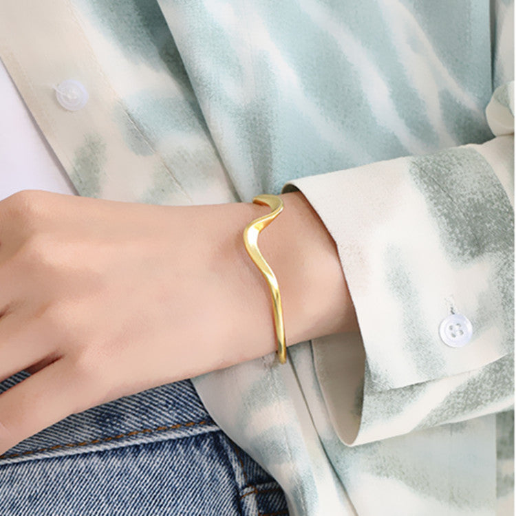 Pulsera impresionante para uso diario