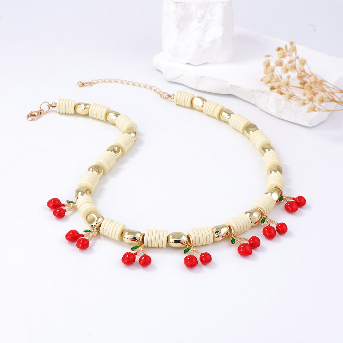 Collar hermoso con estilo único