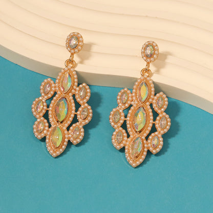 Pendiente clásico con encanto atemporal