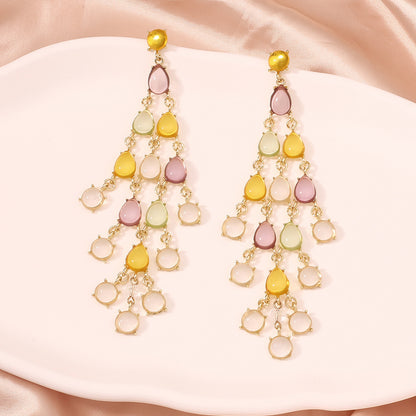 Pendiente clásico con encanto atemporal