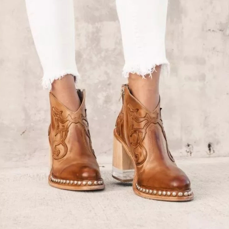 Botas Ortopédicos Clásicos con Estilo Atemporal