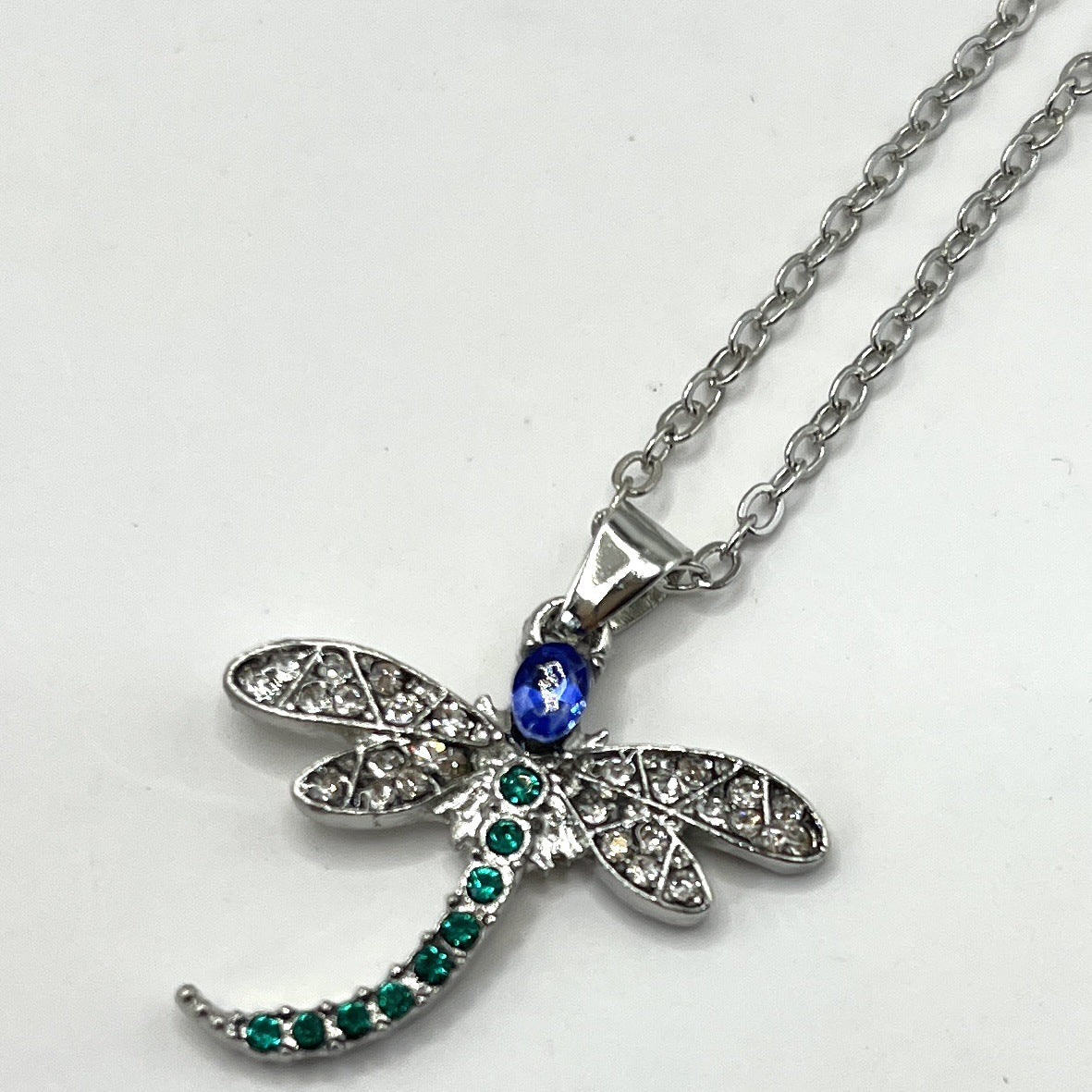 Collar artesanal delicado