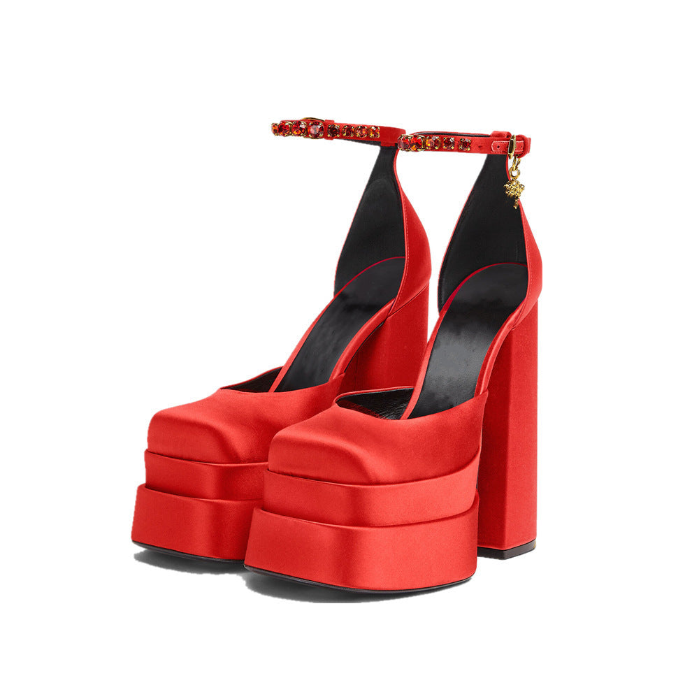Sandalias Ortopédicos Clásicos con Estilo Atemporal