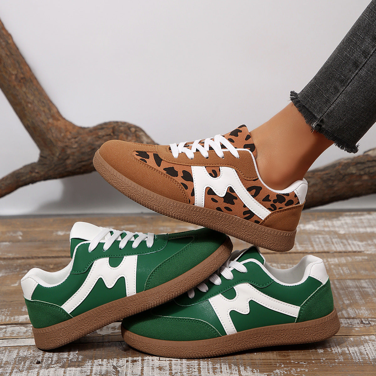 Zapatillas Ortopédicos Elegantes con Look Moderno