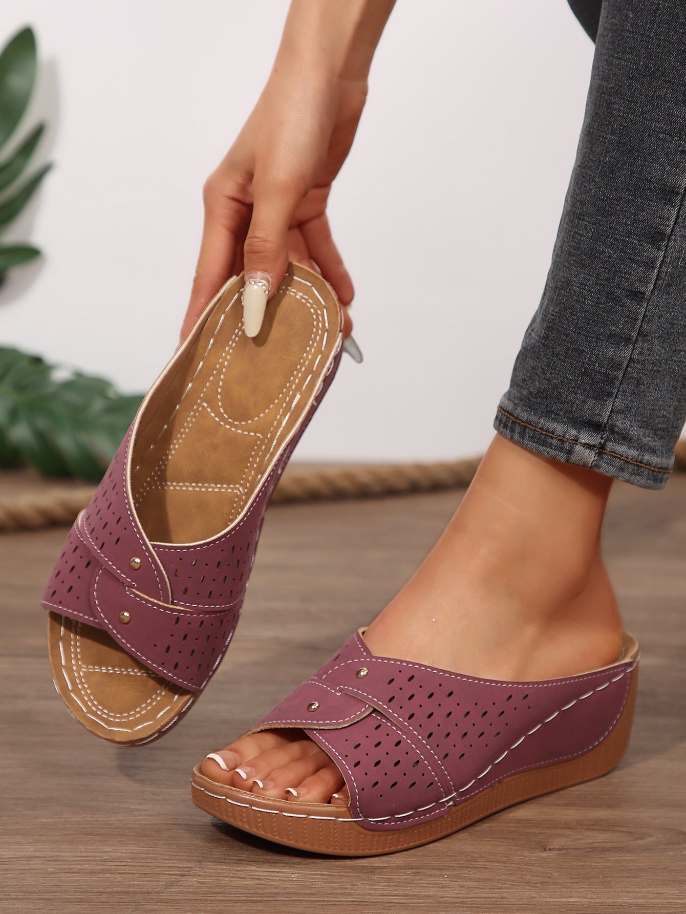 Sandalias Ortopédicos Clásicos con Estilo Atemporal