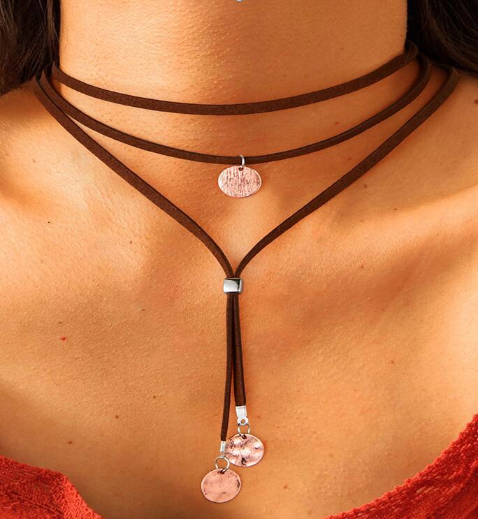 Collar clásico con encanto atemporal