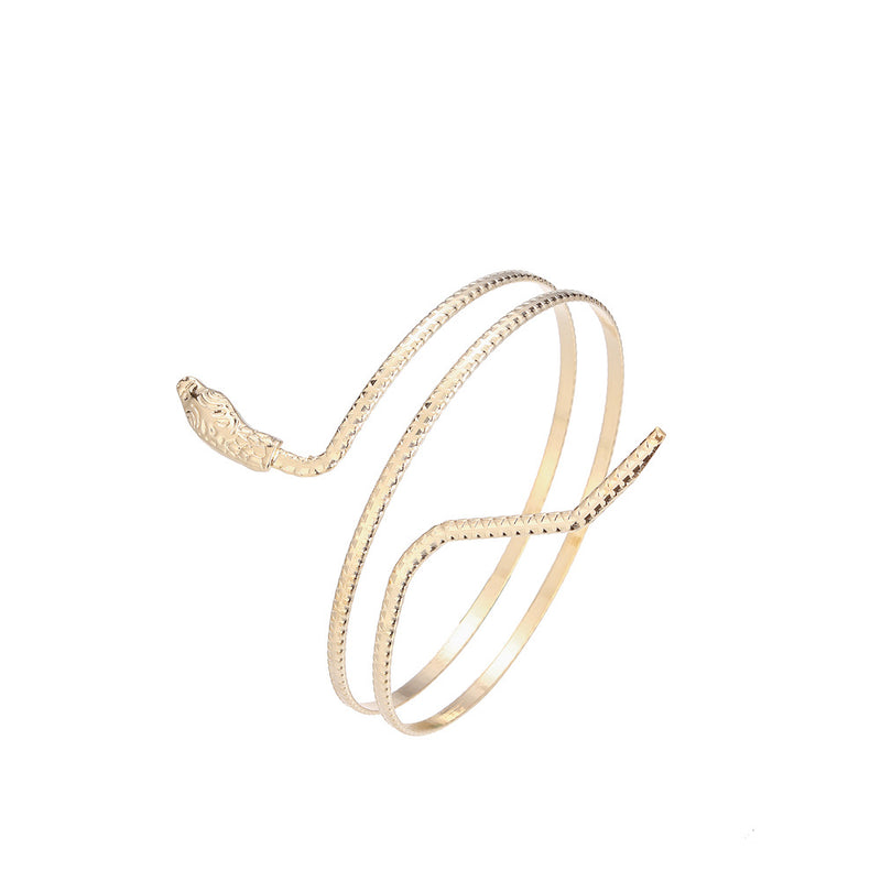 Anillo hermoso con estilo único