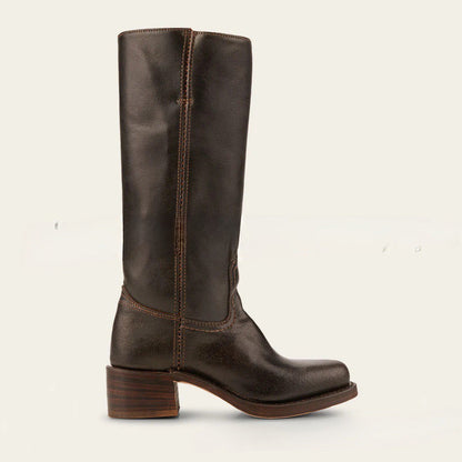 Botas ortopédicas elegantes para un look moderno