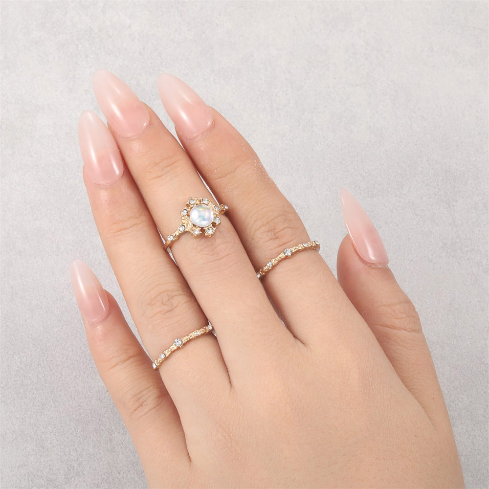 Oro Anillo clásico con encanto atemporal