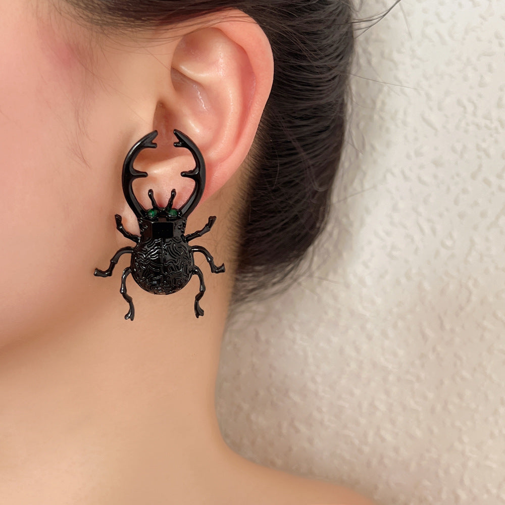 Pendiente clásico con encanto atemporal