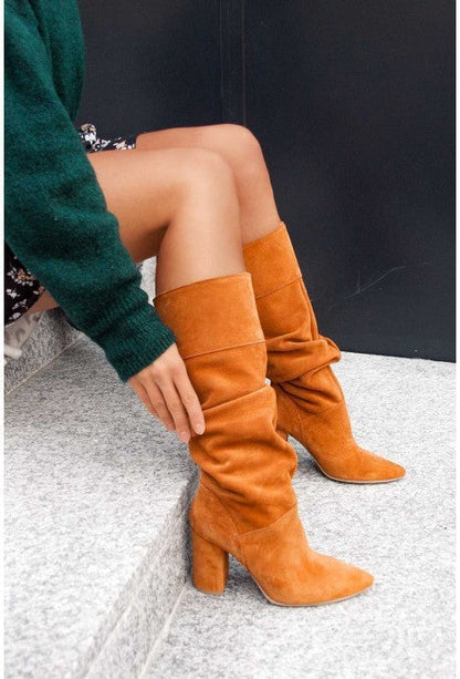 Botas ortopédicas magníficamente confeccionadas