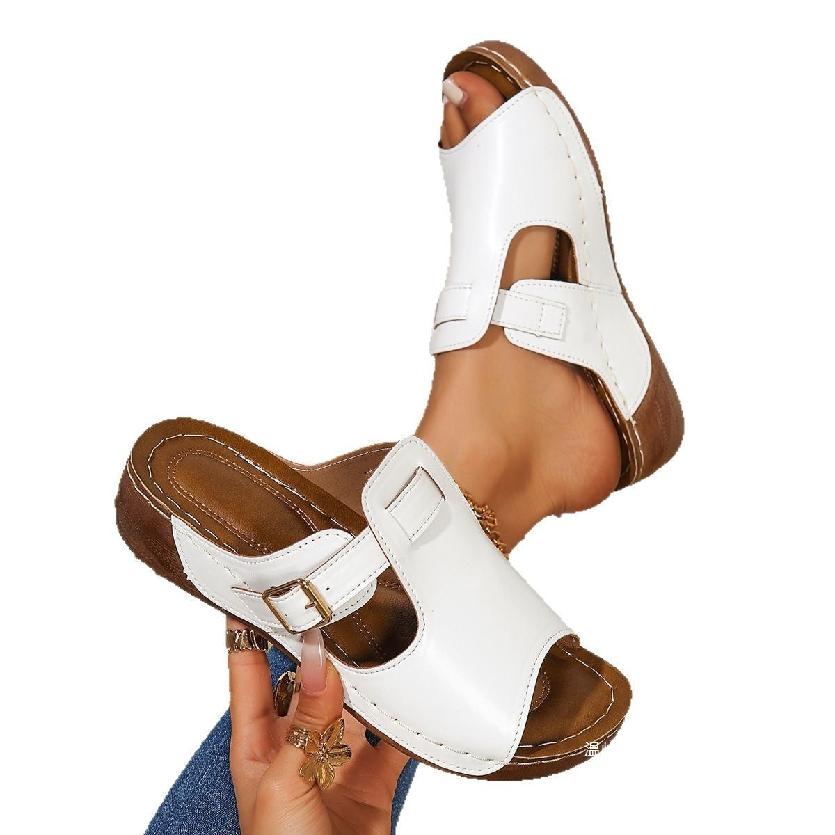 Sandalias Ortopédicos Clásicos con Estilo Atemporal