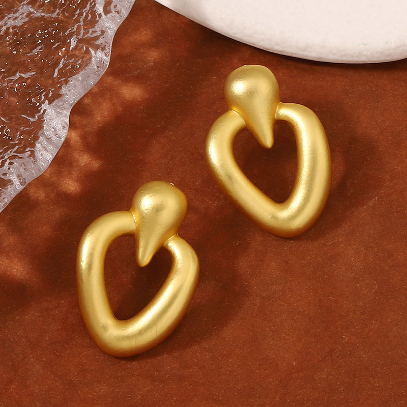 Oro Pendiente impresionante para uso diario