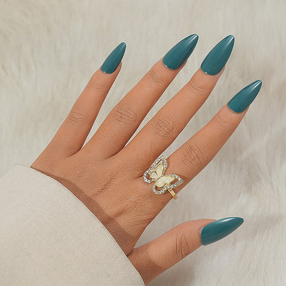 Oro Anillo hermoso con estilo único