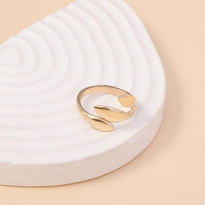 Oro Anillo artesanal delicado